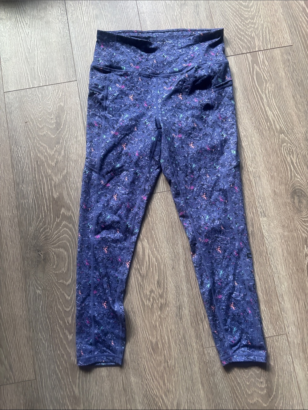 Reebok Navy Multicolor Speckled Workout bottoms